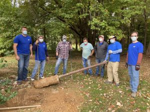 Volunteers Helping in Yard