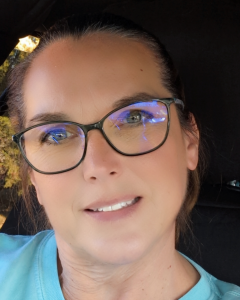 Headshot of Wendy Grove.